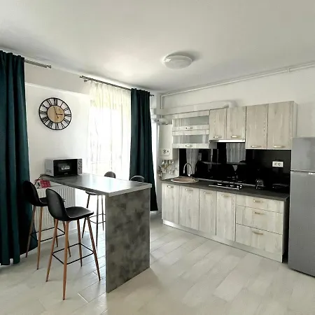 Apartament Eduard Apartamento *